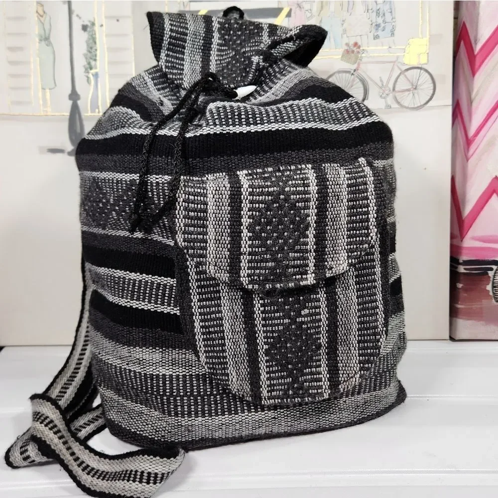 EUC Blk/Gray Striped Blanket Drawstring Backpack